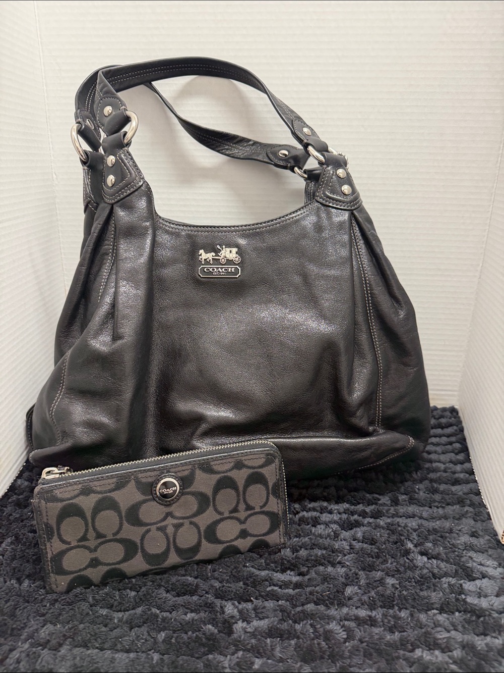 Coach Black Leather Shoulder Bag with Black Signature Zip Wallet